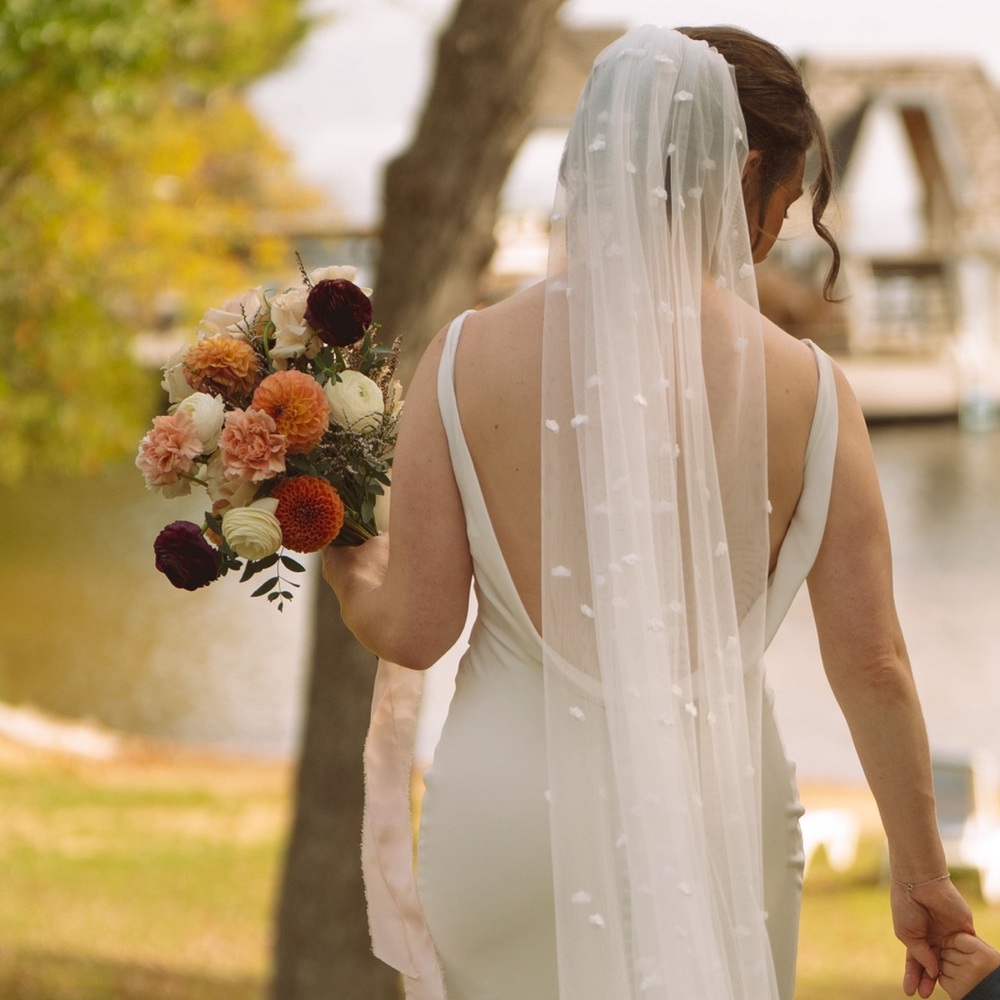 Made With Love Harlow Veil